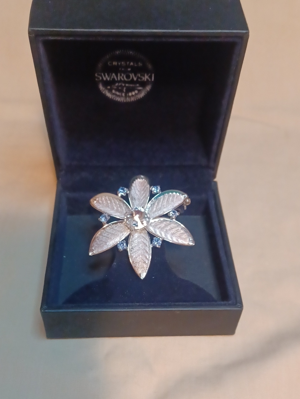 Vera Wang Flower Brooch